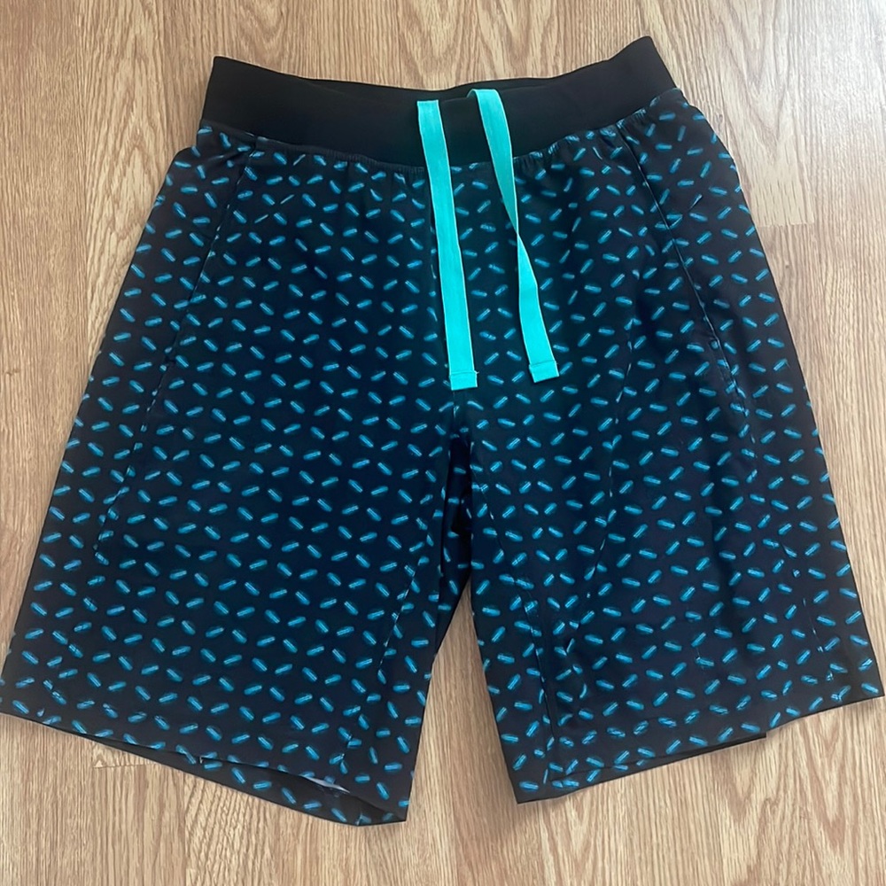 Lululemon Mens Core Short 11”
